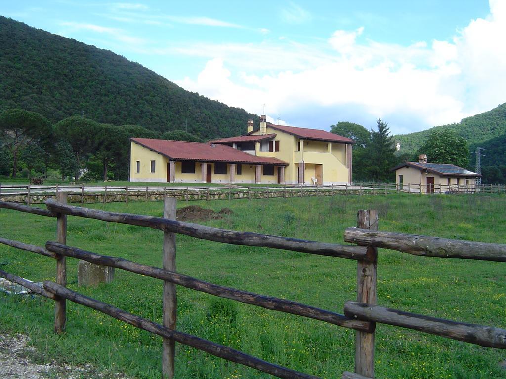 Willa L' Antico Casale Le Marmore Zewnętrze zdjęcie