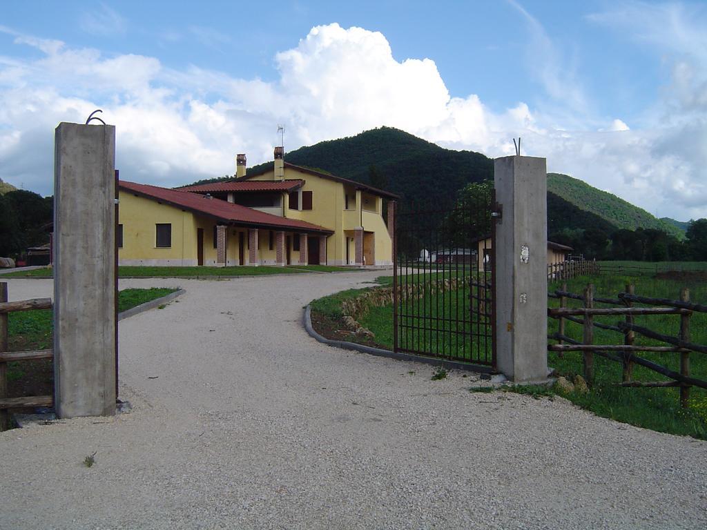 Willa L' Antico Casale Le Marmore Zewnętrze zdjęcie